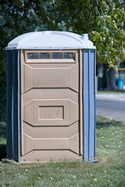 Best Portable bathroom rental  in Marshall, IL